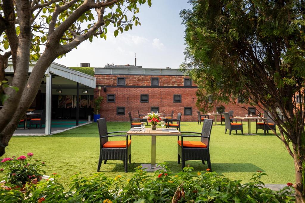 Dhaka Regency Hotel & Resort Kültér fotó